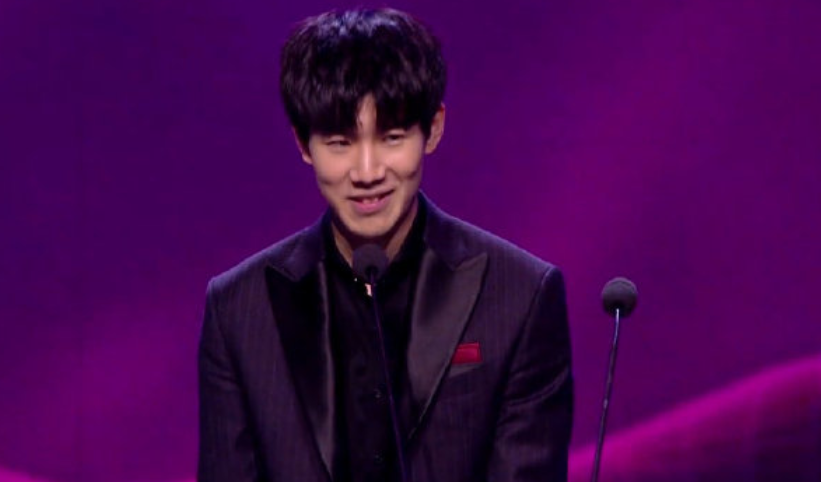 HLEvsT1赛后返图：化身水鬼 HLE怒破T1连胜