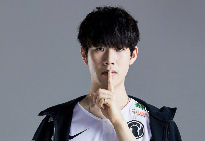 Xun 是对的！赵信的金枪没有掉落，Ertahan 带领团队冲向 JD Gaming 赢得了第一场比赛