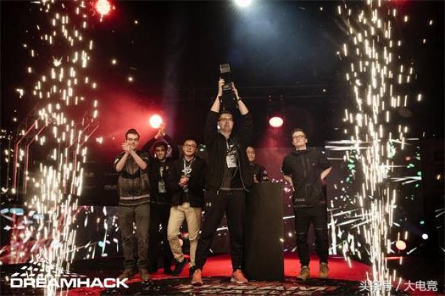 DOTA2设计师竟然是天梯分12000的高手